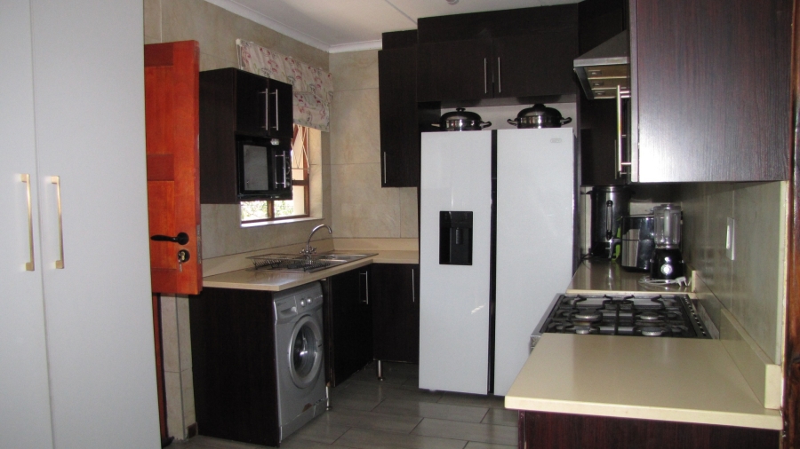 3 Bedroom Property for Sale in Nahoon Valley Park Eastern Cape